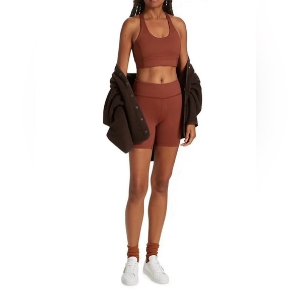 Outdoor Voices Move Free 6” Short XXS - Picture 4 of 4